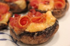 Portobello svampe - Med brieost, chili og bacon